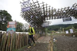 BIB: 
                            <button type="button" onclick="openModal(13375445)" class="btn btn-primary btn-sm float-right btn-popup" data-toggle="modal" data-target=".modal-high-quality">
                        <i class="fas fa-shopping-cart"></i> Add to Cart
                    </button>
                                            <button type="button" onclick="isThisMe(13375445, true)" class="btn btn-success btn-sm float-right btn-popup btn-isme hidden" data-toggle="tooltip" data-placement="bottom" title="นี่คือรูปของคุณใช่ไหม คลิกที่นี่เพื่อเอาเข้าอัลบั้ม">
                        <i class="fas fa-plus"></i> Add to album
                    </button>
                    <button type="button" onclick="isThisMe(13375445, false)" class="btn btn-warning btn-sm float-right btn-popup btn-isnotme hidden">
                        <i class="fas fa-ban"></i> Remove from album
                    </button>