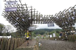 BIB: 
                            <button type="button" onclick="openModal(13374752)" class="btn btn-primary btn-sm float-right btn-popup" data-toggle="modal" data-target=".modal-high-quality">
                        <i class="fas fa-shopping-cart"></i> Add to Cart
                    </button>
                                            <button type="button" onclick="isThisMe(13374752, true)" class="btn btn-success btn-sm float-right btn-popup btn-isme hidden" data-toggle="tooltip" data-placement="bottom" title="นี่คือรูปของคุณใช่ไหม คลิกที่นี่เพื่อเอาเข้าอัลบั้ม">
                        <i class="fas fa-plus"></i> Add to album
                    </button>
                    <button type="button" onclick="isThisMe(13374752, false)" class="btn btn-warning btn-sm float-right btn-popup btn-isnotme hidden">
                        <i class="fas fa-ban"></i> Remove from album
                    </button>