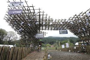 BIB: 
                            <button type="button" onclick="openModal(13374938)" class="btn btn-primary btn-sm float-right btn-popup" data-toggle="modal" data-target=".modal-high-quality">
                        <i class="fas fa-shopping-cart"></i> Add to Cart
                    </button>
                                            <button type="button" onclick="isThisMe(13374938, true)" class="btn btn-success btn-sm float-right btn-popup btn-isme hidden" data-toggle="tooltip" data-placement="bottom" title="นี่คือรูปของคุณใช่ไหม คลิกที่นี่เพื่อเอาเข้าอัลบั้ม">
                        <i class="fas fa-plus"></i> Add to album
                    </button>
                    <button type="button" onclick="isThisMe(13374938, false)" class="btn btn-warning btn-sm float-right btn-popup btn-isnotme hidden">
                        <i class="fas fa-ban"></i> Remove from album
                    </button>