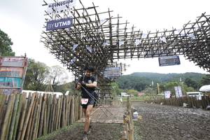 BIB: 
                            <button type="button" onclick="openModal(13378249)" class="btn btn-primary btn-sm float-right btn-popup" data-toggle="modal" data-target=".modal-high-quality">
                        <i class="fas fa-shopping-cart"></i> Add to Cart
                    </button>
                                            <button type="button" onclick="isThisMe(13378249, true)" class="btn btn-success btn-sm float-right btn-popup btn-isme hidden" data-toggle="tooltip" data-placement="bottom" title="นี่คือรูปของคุณใช่ไหม คลิกที่นี่เพื่อเอาเข้าอัลบั้ม">
                        <i class="fas fa-plus"></i> Add to album
                    </button>
                    <button type="button" onclick="isThisMe(13378249, false)" class="btn btn-warning btn-sm float-right btn-popup btn-isnotme hidden">
                        <i class="fas fa-ban"></i> Remove from album
                    </button>