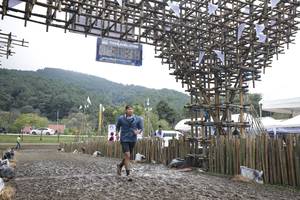 BIB: 
                            <button type="button" onclick="openModal(13378313)" class="btn btn-primary btn-sm float-right btn-popup" data-toggle="modal" data-target=".modal-high-quality">
                        <i class="fas fa-shopping-cart"></i> Add to Cart
                    </button>
                                            <button type="button" onclick="isThisMe(13378313, true)" class="btn btn-success btn-sm float-right btn-popup btn-isme hidden" data-toggle="tooltip" data-placement="bottom" title="นี่คือรูปของคุณใช่ไหม คลิกที่นี่เพื่อเอาเข้าอัลบั้ม">
                        <i class="fas fa-plus"></i> Add to album
                    </button>
                    <button type="button" onclick="isThisMe(13378313, false)" class="btn btn-warning btn-sm float-right btn-popup btn-isnotme hidden">
                        <i class="fas fa-ban"></i> Remove from album
                    </button>