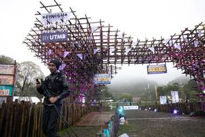 BIB: 32059, 
                            <button type="button" onclick="openModal(13402860)" class="btn btn-primary btn-sm float-right btn-popup" data-toggle="modal" data-target=".modal-high-quality">
                        <i class="fas fa-shopping-cart"></i> Add to Cart
                    </button>
                                            <button type="button" onclick="isThisMe(13402860, true)" class="btn btn-success btn-sm float-right btn-popup btn-isme hidden" data-toggle="tooltip" data-placement="bottom" title="นี่คือรูปของคุณใช่ไหม คลิกที่นี่เพื่อเอาเข้าอัลบั้ม">
                        <i class="fas fa-plus"></i> Add to album
                    </button>
                    <button type="button" onclick="isThisMe(13402860, false)" class="btn btn-warning btn-sm float-right btn-popup btn-isnotme hidden">
                        <i class="fas fa-ban"></i> Remove from album
                    </button>