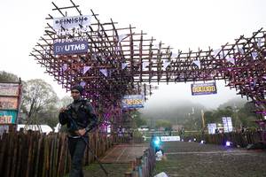 BIB: 4320, 
                            <button type="button" onclick="openModal(13402858)" class="btn btn-primary btn-sm float-right btn-popup" data-toggle="modal" data-target=".modal-high-quality">
                        <i class="fas fa-shopping-cart"></i> Add to Cart
                    </button>
                                            <button type="button" onclick="isThisMe(13402858, true)" class="btn btn-success btn-sm float-right btn-popup btn-isme hidden" data-toggle="tooltip" data-placement="bottom" title="นี่คือรูปของคุณใช่ไหม คลิกที่นี่เพื่อเอาเข้าอัลบั้ม">
                        <i class="fas fa-plus"></i> Add to album
                    </button>
                    <button type="button" onclick="isThisMe(13402858, false)" class="btn btn-warning btn-sm float-right btn-popup btn-isnotme hidden">
                        <i class="fas fa-ban"></i> Remove from album
                    </button>