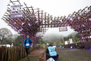 BIB: 431339
                            <button type="button" onclick="openModal(13402837)" class="btn btn-primary btn-sm float-right btn-popup" data-toggle="modal" data-target=".modal-high-quality">
                        <i class="fas fa-shopping-cart"></i> Add to Cart
                    </button>
                                            <button type="button" onclick="isThisMe(13402837, true)" class="btn btn-success btn-sm float-right btn-popup btn-isme hidden" data-toggle="tooltip" data-placement="bottom" title="นี่คือรูปของคุณใช่ไหม คลิกที่นี่เพื่อเอาเข้าอัลบั้ม">
                        <i class="fas fa-plus"></i> Add to album
                    </button>
                    <button type="button" onclick="isThisMe(13402837, false)" class="btn btn-warning btn-sm float-right btn-popup btn-isnotme hidden">
                        <i class="fas fa-ban"></i> Remove from album
                    </button>