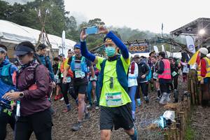 BIB: 080201, 1116
                            <button type="button" onclick="openModal(13403009)" class="btn btn-primary btn-sm float-right btn-popup" data-toggle="modal" data-target=".modal-high-quality">
                        <i class="fas fa-shopping-cart"></i> Add to Cart
                    </button>
                                            <button type="button" onclick="isThisMe(13403009, true)" class="btn btn-success btn-sm float-right btn-popup btn-isme hidden" data-toggle="tooltip" data-placement="bottom" title="นี่คือรูปของคุณใช่ไหม คลิกที่นี่เพื่อเอาเข้าอัลบั้ม">
                        <i class="fas fa-plus"></i> Add to album
                    </button>
                    <button type="button" onclick="isThisMe(13403009, false)" class="btn btn-warning btn-sm float-right btn-popup btn-isnotme hidden">
                        <i class="fas fa-ban"></i> Remove from album
                    </button>