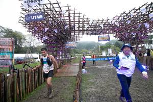 BIB: 48501, 238
                            <button type="button" onclick="openModal(13402886)" class="btn btn-primary btn-sm float-right btn-popup" data-toggle="modal" data-target=".modal-high-quality">
                        <i class="fas fa-shopping-cart"></i> Add to Cart
                    </button>
                                            <button type="button" onclick="isThisMe(13402886, true)" class="btn btn-success btn-sm float-right btn-popup btn-isme hidden" data-toggle="tooltip" data-placement="bottom" title="นี่คือรูปของคุณใช่ไหม คลิกที่นี่เพื่อเอาเข้าอัลบั้ม">
                        <i class="fas fa-plus"></i> Add to album
                    </button>
                    <button type="button" onclick="isThisMe(13402886, false)" class="btn btn-warning btn-sm float-right btn-popup btn-isnotme hidden">
                        <i class="fas fa-ban"></i> Remove from album
                    </button>