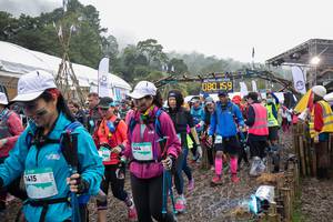 BIB: 080, 1414, 1415
                            <button type="button" onclick="openModal(13402988)" class="btn btn-primary btn-sm float-right btn-popup" data-toggle="modal" data-target=".modal-high-quality">
                        <i class="fas fa-shopping-cart"></i> Add to Cart
                    </button>
                                            <button type="button" onclick="isThisMe(13402988, true)" class="btn btn-success btn-sm float-right btn-popup btn-isme hidden" data-toggle="tooltip" data-placement="bottom" title="นี่คือรูปของคุณใช่ไหม คลิกที่นี่เพื่อเอาเข้าอัลบั้ม">
                        <i class="fas fa-plus"></i> Add to album
                    </button>
                    <button type="button" onclick="isThisMe(13402988, false)" class="btn btn-warning btn-sm float-right btn-popup btn-isnotme hidden">
                        <i class="fas fa-ban"></i> Remove from album
                    </button>