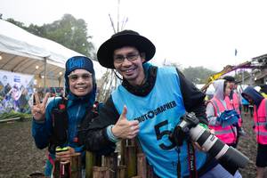 BIB: 
                            <button type="button" onclick="openModal(13402873)" class="btn btn-primary btn-sm float-right btn-popup" data-toggle="modal" data-target=".modal-high-quality">
                        <i class="fas fa-shopping-cart"></i> Add to Cart
                    </button>
                                            <button type="button" onclick="isThisMe(13402873, true)" class="btn btn-success btn-sm float-right btn-popup btn-isme hidden" data-toggle="tooltip" data-placement="bottom" title="นี่คือรูปของคุณใช่ไหม คลิกที่นี่เพื่อเอาเข้าอัลบั้ม">
                        <i class="fas fa-plus"></i> Add to album
                    </button>
                    <button type="button" onclick="isThisMe(13402873, false)" class="btn btn-warning btn-sm float-right btn-popup btn-isnotme hidden">
                        <i class="fas fa-ban"></i> Remove from album
                    </button>