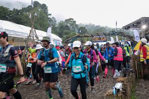 BIB: 080, 1415
                            <button type="button" onclick="openModal(13402986)" class="btn btn-primary btn-sm float-right btn-popup" data-toggle="modal" data-target=".modal-high-quality">
                        <i class="fas fa-shopping-cart"></i> Add to Cart
                    </button>
                                            <button type="button" onclick="isThisMe(13402986, true)" class="btn btn-success btn-sm float-right btn-popup btn-isme hidden" data-toggle="tooltip" data-placement="bottom" title="นี่คือรูปของคุณใช่ไหม คลิกที่นี่เพื่อเอาเข้าอัลบั้ม">
                        <i class="fas fa-plus"></i> Add to album
                    </button>
                    <button type="button" onclick="isThisMe(13402986, false)" class="btn btn-warning btn-sm float-right btn-popup btn-isnotme hidden">
                        <i class="fas fa-ban"></i> Remove from album
                    </button>