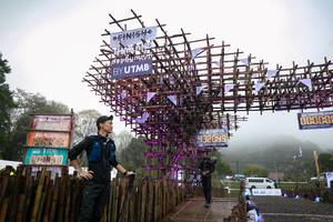 BIB: 432049
                            <button type="button" onclick="openModal(13402853)" class="btn btn-primary btn-sm float-right btn-popup" data-toggle="modal" data-target=".modal-high-quality">
                        <i class="fas fa-shopping-cart"></i> Add to Cart
                    </button>
                                            <button type="button" onclick="isThisMe(13402853, true)" class="btn btn-success btn-sm float-right btn-popup btn-isme hidden" data-toggle="tooltip" data-placement="bottom" title="นี่คือรูปของคุณใช่ไหม คลิกที่นี่เพื่อเอาเข้าอัลบั้ม">
                        <i class="fas fa-plus"></i> Add to album
                    </button>
                    <button type="button" onclick="isThisMe(13402853, false)" class="btn btn-warning btn-sm float-right btn-popup btn-isnotme hidden">
                        <i class="fas fa-ban"></i> Remove from album
                    </button>