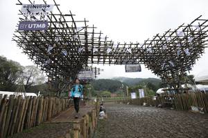 BIB: 
                            <button type="button" onclick="openModal(13403919)" class="btn btn-primary btn-sm float-right btn-popup" data-toggle="modal" data-target=".modal-high-quality">
                        <i class="fas fa-shopping-cart"></i> Add to Cart
                    </button>
                                            <button type="button" onclick="isThisMe(13403919, true)" class="btn btn-success btn-sm float-right btn-popup btn-isme hidden" data-toggle="tooltip" data-placement="bottom" title="นี่คือรูปของคุณใช่ไหม คลิกที่นี่เพื่อเอาเข้าอัลบั้ม">
                        <i class="fas fa-plus"></i> Add to album
                    </button>
                    <button type="button" onclick="isThisMe(13403919, false)" class="btn btn-warning btn-sm float-right btn-popup btn-isnotme hidden">
                        <i class="fas fa-ban"></i> Remove from album
                    </button>