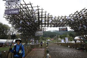 BIB: 
                            <button type="button" onclick="openModal(13404675)" class="btn btn-primary btn-sm float-right btn-popup" data-toggle="modal" data-target=".modal-high-quality">
                        <i class="fas fa-shopping-cart"></i> Add to Cart
                    </button>
                                            <button type="button" onclick="isThisMe(13404675, true)" class="btn btn-success btn-sm float-right btn-popup btn-isme hidden" data-toggle="tooltip" data-placement="bottom" title="นี่คือรูปของคุณใช่ไหม คลิกที่นี่เพื่อเอาเข้าอัลบั้ม">
                        <i class="fas fa-plus"></i> Add to album
                    </button>
                    <button type="button" onclick="isThisMe(13404675, false)" class="btn btn-warning btn-sm float-right btn-popup btn-isnotme hidden">
                        <i class="fas fa-ban"></i> Remove from album
                    </button>