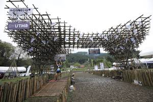 BIB: 
                            <button type="button" onclick="openModal(13404258)" class="btn btn-primary btn-sm float-right btn-popup" data-toggle="modal" data-target=".modal-high-quality">
                        <i class="fas fa-shopping-cart"></i> Add to Cart
                    </button>
                                            <button type="button" onclick="isThisMe(13404258, true)" class="btn btn-success btn-sm float-right btn-popup btn-isme hidden" data-toggle="tooltip" data-placement="bottom" title="นี่คือรูปของคุณใช่ไหม คลิกที่นี่เพื่อเอาเข้าอัลบั้ม">
                        <i class="fas fa-plus"></i> Add to album
                    </button>
                    <button type="button" onclick="isThisMe(13404258, false)" class="btn btn-warning btn-sm float-right btn-popup btn-isnotme hidden">
                        <i class="fas fa-ban"></i> Remove from album
                    </button>