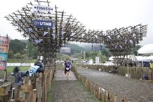 BIB: 
                            <button type="button" onclick="openModal(13403646)" class="btn btn-primary btn-sm float-right btn-popup" data-toggle="modal" data-target=".modal-high-quality">
                        <i class="fas fa-shopping-cart"></i> Add to Cart
                    </button>
                                            <button type="button" onclick="isThisMe(13403646, true)" class="btn btn-success btn-sm float-right btn-popup btn-isme hidden" data-toggle="tooltip" data-placement="bottom" title="นี่คือรูปของคุณใช่ไหม คลิกที่นี่เพื่อเอาเข้าอัลบั้ม">
                        <i class="fas fa-plus"></i> Add to album
                    </button>
                    <button type="button" onclick="isThisMe(13403646, false)" class="btn btn-warning btn-sm float-right btn-popup btn-isnotme hidden">
                        <i class="fas fa-ban"></i> Remove from album
                    </button>