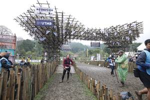 BIB: 
                            <button type="button" onclick="openModal(13403313)" class="btn btn-primary btn-sm float-right btn-popup" data-toggle="modal" data-target=".modal-high-quality">
                        <i class="fas fa-shopping-cart"></i> Add to Cart
                    </button>
                                            <button type="button" onclick="isThisMe(13403313, true)" class="btn btn-success btn-sm float-right btn-popup btn-isme hidden" data-toggle="tooltip" data-placement="bottom" title="นี่คือรูปของคุณใช่ไหม คลิกที่นี่เพื่อเอาเข้าอัลบั้ม">
                        <i class="fas fa-plus"></i> Add to album
                    </button>
                    <button type="button" onclick="isThisMe(13403313, false)" class="btn btn-warning btn-sm float-right btn-popup btn-isnotme hidden">
                        <i class="fas fa-ban"></i> Remove from album
                    </button>