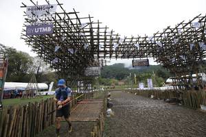 BIB: 
                            <button type="button" onclick="openModal(13404197)" class="btn btn-primary btn-sm float-right btn-popup" data-toggle="modal" data-target=".modal-high-quality">
                        <i class="fas fa-shopping-cart"></i> Add to Cart
                    </button>
                                            <button type="button" onclick="isThisMe(13404197, true)" class="btn btn-success btn-sm float-right btn-popup btn-isme hidden" data-toggle="tooltip" data-placement="bottom" title="นี่คือรูปของคุณใช่ไหม คลิกที่นี่เพื่อเอาเข้าอัลบั้ม">
                        <i class="fas fa-plus"></i> Add to album
                    </button>
                    <button type="button" onclick="isThisMe(13404197, false)" class="btn btn-warning btn-sm float-right btn-popup btn-isnotme hidden">
                        <i class="fas fa-ban"></i> Remove from album
                    </button>