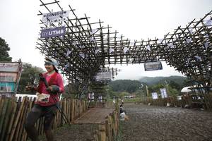 BIB: 
                            <button type="button" onclick="openModal(13404029)" class="btn btn-primary btn-sm float-right btn-popup" data-toggle="modal" data-target=".modal-high-quality">
                        <i class="fas fa-shopping-cart"></i> Add to Cart
                    </button>
                                            <button type="button" onclick="isThisMe(13404029, true)" class="btn btn-success btn-sm float-right btn-popup btn-isme hidden" data-toggle="tooltip" data-placement="bottom" title="นี่คือรูปของคุณใช่ไหม คลิกที่นี่เพื่อเอาเข้าอัลบั้ม">
                        <i class="fas fa-plus"></i> Add to album
                    </button>
                    <button type="button" onclick="isThisMe(13404029, false)" class="btn btn-warning btn-sm float-right btn-popup btn-isnotme hidden">
                        <i class="fas fa-ban"></i> Remove from album
                    </button>