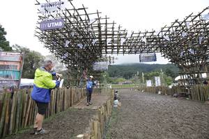 BIB: 
                            <button type="button" onclick="openModal(13404933)" class="btn btn-primary btn-sm float-right btn-popup" data-toggle="modal" data-target=".modal-high-quality">
                        <i class="fas fa-shopping-cart"></i> Add to Cart
                    </button>
                                            <button type="button" onclick="isThisMe(13404933, true)" class="btn btn-success btn-sm float-right btn-popup btn-isme hidden" data-toggle="tooltip" data-placement="bottom" title="นี่คือรูปของคุณใช่ไหม คลิกที่นี่เพื่อเอาเข้าอัลบั้ม">
                        <i class="fas fa-plus"></i> Add to album
                    </button>
                    <button type="button" onclick="isThisMe(13404933, false)" class="btn btn-warning btn-sm float-right btn-popup btn-isnotme hidden">
                        <i class="fas fa-ban"></i> Remove from album
                    </button>