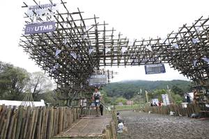 BIB: 
                            <button type="button" onclick="openModal(13405054)" class="btn btn-primary btn-sm float-right btn-popup" data-toggle="modal" data-target=".modal-high-quality">
                        <i class="fas fa-shopping-cart"></i> Add to Cart
                    </button>
                                            <button type="button" onclick="isThisMe(13405054, true)" class="btn btn-success btn-sm float-right btn-popup btn-isme hidden" data-toggle="tooltip" data-placement="bottom" title="นี่คือรูปของคุณใช่ไหม คลิกที่นี่เพื่อเอาเข้าอัลบั้ม">
                        <i class="fas fa-plus"></i> Add to album
                    </button>
                    <button type="button" onclick="isThisMe(13405054, false)" class="btn btn-warning btn-sm float-right btn-popup btn-isnotme hidden">
                        <i class="fas fa-ban"></i> Remove from album
                    </button>