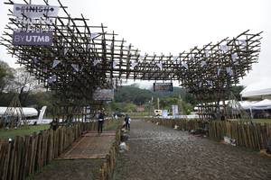 BIB: 
                            <button type="button" onclick="openModal(13404027)" class="btn btn-primary btn-sm float-right btn-popup" data-toggle="modal" data-target=".modal-high-quality">
                        <i class="fas fa-shopping-cart"></i> Add to Cart
                    </button>
                                            <button type="button" onclick="isThisMe(13404027, true)" class="btn btn-success btn-sm float-right btn-popup btn-isme hidden" data-toggle="tooltip" data-placement="bottom" title="นี่คือรูปของคุณใช่ไหม คลิกที่นี่เพื่อเอาเข้าอัลบั้ม">
                        <i class="fas fa-plus"></i> Add to album
                    </button>
                    <button type="button" onclick="isThisMe(13404027, false)" class="btn btn-warning btn-sm float-right btn-popup btn-isnotme hidden">
                        <i class="fas fa-ban"></i> Remove from album
                    </button>