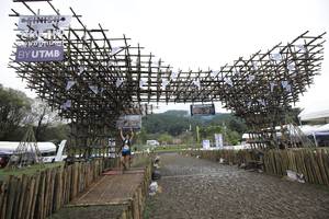 BIB: 
                            <button type="button" onclick="openModal(13404239)" class="btn btn-primary btn-sm float-right btn-popup" data-toggle="modal" data-target=".modal-high-quality">
                        <i class="fas fa-shopping-cart"></i> Add to Cart
                    </button>
                                            <button type="button" onclick="isThisMe(13404239, true)" class="btn btn-success btn-sm float-right btn-popup btn-isme hidden" data-toggle="tooltip" data-placement="bottom" title="นี่คือรูปของคุณใช่ไหม คลิกที่นี่เพื่อเอาเข้าอัลบั้ม">
                        <i class="fas fa-plus"></i> Add to album
                    </button>
                    <button type="button" onclick="isThisMe(13404239, false)" class="btn btn-warning btn-sm float-right btn-popup btn-isnotme hidden">
                        <i class="fas fa-ban"></i> Remove from album
                    </button>