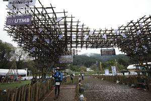 BIB: 
                            <button type="button" onclick="openModal(13404662)" class="btn btn-primary btn-sm float-right btn-popup" data-toggle="modal" data-target=".modal-high-quality">
                        <i class="fas fa-shopping-cart"></i> Add to Cart
                    </button>
                                            <button type="button" onclick="isThisMe(13404662, true)" class="btn btn-success btn-sm float-right btn-popup btn-isme hidden" data-toggle="tooltip" data-placement="bottom" title="นี่คือรูปของคุณใช่ไหม คลิกที่นี่เพื่อเอาเข้าอัลบั้ม">
                        <i class="fas fa-plus"></i> Add to album
                    </button>
                    <button type="button" onclick="isThisMe(13404662, false)" class="btn btn-warning btn-sm float-right btn-popup btn-isnotme hidden">
                        <i class="fas fa-ban"></i> Remove from album
                    </button>