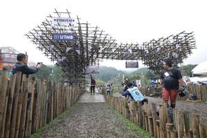 BIB: 
                            <button type="button" onclick="openModal(13403283)" class="btn btn-primary btn-sm float-right btn-popup" data-toggle="modal" data-target=".modal-high-quality">
                        <i class="fas fa-shopping-cart"></i> Add to Cart
                    </button>
                                            <button type="button" onclick="isThisMe(13403283, true)" class="btn btn-success btn-sm float-right btn-popup btn-isme hidden" data-toggle="tooltip" data-placement="bottom" title="นี่คือรูปของคุณใช่ไหม คลิกที่นี่เพื่อเอาเข้าอัลบั้ม">
                        <i class="fas fa-plus"></i> Add to album
                    </button>
                    <button type="button" onclick="isThisMe(13403283, false)" class="btn btn-warning btn-sm float-right btn-popup btn-isnotme hidden">
                        <i class="fas fa-ban"></i> Remove from album
                    </button>