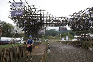 BIB: 
                            <button type="button" onclick="openModal(13404193)" class="btn btn-primary btn-sm float-right btn-popup" data-toggle="modal" data-target=".modal-high-quality">
                        <i class="fas fa-shopping-cart"></i> Add to Cart
                    </button>
                                            <button type="button" onclick="isThisMe(13404193, true)" class="btn btn-success btn-sm float-right btn-popup btn-isme hidden" data-toggle="tooltip" data-placement="bottom" title="นี่คือรูปของคุณใช่ไหม คลิกที่นี่เพื่อเอาเข้าอัลบั้ม">
                        <i class="fas fa-plus"></i> Add to album
                    </button>
                    <button type="button" onclick="isThisMe(13404193, false)" class="btn btn-warning btn-sm float-right btn-popup btn-isnotme hidden">
                        <i class="fas fa-ban"></i> Remove from album
                    </button>