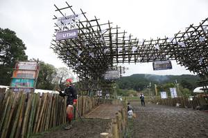 BIB: 
                            <button type="button" onclick="openModal(13404371)" class="btn btn-primary btn-sm float-right btn-popup" data-toggle="modal" data-target=".modal-high-quality">
                        <i class="fas fa-shopping-cart"></i> Add to Cart
                    </button>
                                            <button type="button" onclick="isThisMe(13404371, true)" class="btn btn-success btn-sm float-right btn-popup btn-isme hidden" data-toggle="tooltip" data-placement="bottom" title="นี่คือรูปของคุณใช่ไหม คลิกที่นี่เพื่อเอาเข้าอัลบั้ม">
                        <i class="fas fa-plus"></i> Add to album
                    </button>
                    <button type="button" onclick="isThisMe(13404371, false)" class="btn btn-warning btn-sm float-right btn-popup btn-isnotme hidden">
                        <i class="fas fa-ban"></i> Remove from album
                    </button>