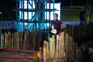 BIB: 140
                            <button type="button" onclick="openModal(13486473)" class="btn btn-primary btn-sm float-right btn-popup" data-toggle="modal" data-target=".modal-high-quality">
                        <i class="fas fa-shopping-cart"></i> Add to Cart
                    </button>
                                            <button type="button" onclick="isThisMe(13486473, true)" class="btn btn-success btn-sm float-right btn-popup btn-isme hidden" data-toggle="tooltip" data-placement="bottom" title="นี่คือรูปของคุณใช่ไหม คลิกที่นี่เพื่อเอาเข้าอัลบั้ม">
                        <i class="fas fa-plus"></i> Add to album
                    </button>
                    <button type="button" onclick="isThisMe(13486473, false)" class="btn btn-warning btn-sm float-right btn-popup btn-isnotme hidden">
                        <i class="fas fa-ban"></i> Remove from album
                    </button>