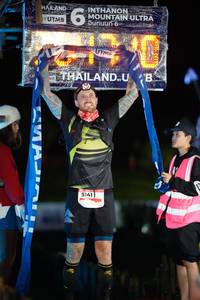 BIB: 5141
                            <button type="button" onclick="openModal(13482502)" class="btn btn-primary btn-sm float-right btn-popup" data-toggle="modal" data-target=".modal-high-quality">
                        <i class="fas fa-shopping-cart"></i> Add to Cart
                    </button>
                                            <button type="button" onclick="isThisMe(13482502, true)" class="btn btn-success btn-sm float-right btn-popup btn-isme hidden" data-toggle="tooltip" data-placement="bottom" title="นี่คือรูปของคุณใช่ไหม คลิกที่นี่เพื่อเอาเข้าอัลบั้ม">
                        <i class="fas fa-plus"></i> Add to album
                    </button>
                    <button type="button" onclick="isThisMe(13482502, false)" class="btn btn-warning btn-sm float-right btn-popup btn-isnotme hidden">
                        <i class="fas fa-ban"></i> Remove from album
                    </button>