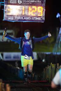 BIB: 128, 6009
                            <button type="button" onclick="openModal(13484496)" class="btn btn-primary btn-sm float-right btn-popup" data-toggle="modal" data-target=".modal-high-quality">
                        <i class="fas fa-shopping-cart"></i> Add to Cart
                    </button>
                                            <button type="button" onclick="isThisMe(13484496, true)" class="btn btn-success btn-sm float-right btn-popup btn-isme hidden" data-toggle="tooltip" data-placement="bottom" title="นี่คือรูปของคุณใช่ไหม คลิกที่นี่เพื่อเอาเข้าอัลบั้ม">
                        <i class="fas fa-plus"></i> Add to album
                    </button>
                    <button type="button" onclick="isThisMe(13484496, false)" class="btn btn-warning btn-sm float-right btn-popup btn-isnotme hidden">
                        <i class="fas fa-ban"></i> Remove from album
                    </button>