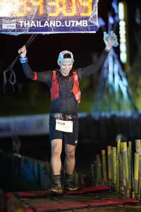 BIB: 4128
                            <button type="button" onclick="openModal(13482434)" class="btn btn-primary btn-sm float-right btn-popup" data-toggle="modal" data-target=".modal-high-quality">
                        <i class="fas fa-shopping-cart"></i> Add to Cart
                    </button>
                                            <button type="button" onclick="isThisMe(13482434, true)" class="btn btn-success btn-sm float-right btn-popup btn-isme hidden" data-toggle="tooltip" data-placement="bottom" title="นี่คือรูปของคุณใช่ไหม คลิกที่นี่เพื่อเอาเข้าอัลบั้ม">
                        <i class="fas fa-plus"></i> Add to album
                    </button>
                    <button type="button" onclick="isThisMe(13482434, false)" class="btn btn-warning btn-sm float-right btn-popup btn-isnotme hidden">
                        <i class="fas fa-ban"></i> Remove from album
                    </button>