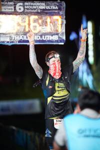 BIB: 5141
                            <button type="button" onclick="openModal(13482472)" class="btn btn-primary btn-sm float-right btn-popup" data-toggle="modal" data-target=".modal-high-quality">
                        <i class="fas fa-shopping-cart"></i> Add to Cart
                    </button>
                                            <button type="button" onclick="isThisMe(13482472, true)" class="btn btn-success btn-sm float-right btn-popup btn-isme hidden" data-toggle="tooltip" data-placement="bottom" title="นี่คือรูปของคุณใช่ไหม คลิกที่นี่เพื่อเอาเข้าอัลบั้ม">
                        <i class="fas fa-plus"></i> Add to album
                    </button>
                    <button type="button" onclick="isThisMe(13482472, false)" class="btn btn-warning btn-sm float-right btn-popup btn-isnotme hidden">
                        <i class="fas fa-ban"></i> Remove from album
                    </button>