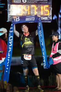 BIB: 5141
                            <button type="button" onclick="openModal(13482521)" class="btn btn-primary btn-sm float-right btn-popup" data-toggle="modal" data-target=".modal-high-quality">
                        <i class="fas fa-shopping-cart"></i> Add to Cart
                    </button>
                                            <button type="button" onclick="isThisMe(13482521, true)" class="btn btn-success btn-sm float-right btn-popup btn-isme hidden" data-toggle="tooltip" data-placement="bottom" title="นี่คือรูปของคุณใช่ไหม คลิกที่นี่เพื่อเอาเข้าอัลบั้ม">
                        <i class="fas fa-plus"></i> Add to album
                    </button>
                    <button type="button" onclick="isThisMe(13482521, false)" class="btn btn-warning btn-sm float-right btn-popup btn-isnotme hidden">
                        <i class="fas fa-ban"></i> Remove from album
                    </button>