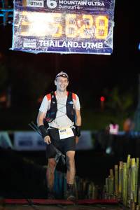 BIB: 3628, 4187
                            <button type="button" onclick="openModal(13484425)" class="btn btn-primary btn-sm float-right btn-popup" data-toggle="modal" data-target=".modal-high-quality">
                        <i class="fas fa-shopping-cart"></i> Add to Cart
                    </button>
                                            <button type="button" onclick="isThisMe(13484425, true)" class="btn btn-success btn-sm float-right btn-popup btn-isme hidden" data-toggle="tooltip" data-placement="bottom" title="นี่คือรูปของคุณใช่ไหม คลิกที่นี่เพื่อเอาเข้าอัลบั้ม">
                        <i class="fas fa-plus"></i> Add to album
                    </button>
                    <button type="button" onclick="isThisMe(13484425, false)" class="btn btn-warning btn-sm float-right btn-popup btn-isnotme hidden">
                        <i class="fas fa-ban"></i> Remove from album
                    </button>