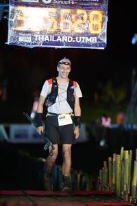 BIB: 4187
                            <button type="button" onclick="openModal(13482538)" class="btn btn-primary btn-sm float-right btn-popup" data-toggle="modal" data-target=".modal-high-quality">
                        <i class="fas fa-shopping-cart"></i> Add to Cart
                    </button>
                                            <button type="button" onclick="isThisMe(13482538, true)" class="btn btn-success btn-sm float-right btn-popup btn-isme hidden" data-toggle="tooltip" data-placement="bottom" title="นี่คือรูปของคุณใช่ไหม คลิกที่นี่เพื่อเอาเข้าอัลบั้ม">
                        <i class="fas fa-plus"></i> Add to album
                    </button>
                    <button type="button" onclick="isThisMe(13482538, false)" class="btn btn-warning btn-sm float-right btn-popup btn-isnotme hidden">
                        <i class="fas fa-ban"></i> Remove from album
                    </button>