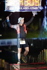 BIB: 4128
                            <button type="button" onclick="openModal(13484304)" class="btn btn-primary btn-sm float-right btn-popup" data-toggle="modal" data-target=".modal-high-quality">
                        <i class="fas fa-shopping-cart"></i> Add to Cart
                    </button>
                                            <button type="button" onclick="isThisMe(13484304, true)" class="btn btn-success btn-sm float-right btn-popup btn-isme hidden" data-toggle="tooltip" data-placement="bottom" title="นี่คือรูปของคุณใช่ไหม คลิกที่นี่เพื่อเอาเข้าอัลบั้ม">
                        <i class="fas fa-plus"></i> Add to album
                    </button>
                    <button type="button" onclick="isThisMe(13484304, false)" class="btn btn-warning btn-sm float-right btn-popup btn-isnotme hidden">
                        <i class="fas fa-ban"></i> Remove from album
                    </button>