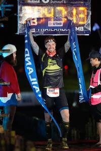 BIB: 5141
                            <button type="button" onclick="openModal(13484389)" class="btn btn-primary btn-sm float-right btn-popup" data-toggle="modal" data-target=".modal-high-quality">
                        <i class="fas fa-shopping-cart"></i> Add to Cart
                    </button>
                                            <button type="button" onclick="isThisMe(13484389, true)" class="btn btn-success btn-sm float-right btn-popup btn-isme hidden" data-toggle="tooltip" data-placement="bottom" title="นี่คือรูปของคุณใช่ไหม คลิกที่นี่เพื่อเอาเข้าอัลบั้ม">
                        <i class="fas fa-plus"></i> Add to album
                    </button>
                    <button type="button" onclick="isThisMe(13484389, false)" class="btn btn-warning btn-sm float-right btn-popup btn-isnotme hidden">
                        <i class="fas fa-ban"></i> Remove from album
                    </button>