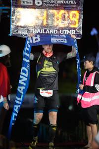 BIB: 
                            <button type="button" onclick="openModal(13482488)" class="btn btn-primary btn-sm float-right btn-popup" data-toggle="modal" data-target=".modal-high-quality">
                        <i class="fas fa-shopping-cart"></i> Add to Cart
                    </button>
                                            <button type="button" onclick="isThisMe(13482488, true)" class="btn btn-success btn-sm float-right btn-popup btn-isme hidden" data-toggle="tooltip" data-placement="bottom" title="นี่คือรูปของคุณใช่ไหม คลิกที่นี่เพื่อเอาเข้าอัลบั้ม">
                        <i class="fas fa-plus"></i> Add to album
                    </button>
                    <button type="button" onclick="isThisMe(13482488, false)" class="btn btn-warning btn-sm float-right btn-popup btn-isnotme hidden">
                        <i class="fas fa-ban"></i> Remove from album
                    </button>