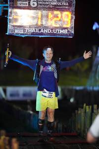 BIB: 009
                            <button type="button" onclick="openModal(13482586)" class="btn btn-primary btn-sm float-right btn-popup" data-toggle="modal" data-target=".modal-high-quality">
                        <i class="fas fa-shopping-cart"></i> Add to Cart
                    </button>
                                            <button type="button" onclick="isThisMe(13482586, true)" class="btn btn-success btn-sm float-right btn-popup btn-isme hidden" data-toggle="tooltip" data-placement="bottom" title="นี่คือรูปของคุณใช่ไหม คลิกที่นี่เพื่อเอาเข้าอัลบั้ม">
                        <i class="fas fa-plus"></i> Add to album
                    </button>
                    <button type="button" onclick="isThisMe(13482586, false)" class="btn btn-warning btn-sm float-right btn-popup btn-isnotme hidden">
                        <i class="fas fa-ban"></i> Remove from album
                    </button>