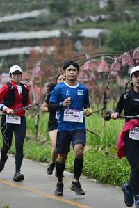 BIB: 8251, 8174
                            <button type="button" onclick="openModal(13375946)" class="btn btn-primary btn-sm float-right btn-popup" data-toggle="modal" data-target=".modal-high-quality">
                        <i class="fas fa-shopping-cart"></i> Add to Cart
                    </button>
                                            <button type="button" onclick="isThisMe(13375946, true)" class="btn btn-success btn-sm float-right btn-popup btn-isme hidden" data-toggle="tooltip" data-placement="bottom" title="นี่คือรูปของคุณใช่ไหม คลิกที่นี่เพื่อเอาเข้าอัลบั้ม">
                        <i class="fas fa-plus"></i> Add to album
                    </button>
                    <button type="button" onclick="isThisMe(13375946, false)" class="btn btn-warning btn-sm float-right btn-popup btn-isnotme hidden">
                        <i class="fas fa-ban"></i> Remove from album
                    </button>