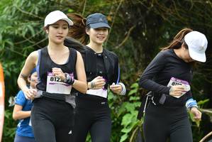 BIB: 811, 812
                            <button type="button" onclick="openModal(13376888)" class="btn btn-primary btn-sm float-right btn-popup" data-toggle="modal" data-target=".modal-high-quality">
                        <i class="fas fa-shopping-cart"></i> Add to Cart
                    </button>
                                            <button type="button" onclick="isThisMe(13376888, true)" class="btn btn-success btn-sm float-right btn-popup btn-isme hidden" data-toggle="tooltip" data-placement="bottom" title="นี่คือรูปของคุณใช่ไหม คลิกที่นี่เพื่อเอาเข้าอัลบั้ม">
                        <i class="fas fa-plus"></i> Add to album
                    </button>
                    <button type="button" onclick="isThisMe(13376888, false)" class="btn btn-warning btn-sm float-right btn-popup btn-isnotme hidden">
                        <i class="fas fa-ban"></i> Remove from album
                    </button>