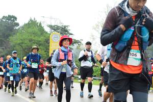 BIB: 106, 
                            <button type="button" onclick="openModal(13373837)" class="btn btn-primary btn-sm float-right btn-popup" data-toggle="modal" data-target=".modal-high-quality">
                        <i class="fas fa-shopping-cart"></i> Add to Cart
                    </button>
                                            <button type="button" onclick="isThisMe(13373837, true)" class="btn btn-success btn-sm float-right btn-popup btn-isme hidden" data-toggle="tooltip" data-placement="bottom" title="นี่คือรูปของคุณใช่ไหม คลิกที่นี่เพื่อเอาเข้าอัลบั้ม">
                        <i class="fas fa-plus"></i> Add to album
                    </button>
                    <button type="button" onclick="isThisMe(13373837, false)" class="btn btn-warning btn-sm float-right btn-popup btn-isnotme hidden">
                        <i class="fas fa-ban"></i> Remove from album
                    </button>