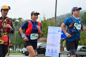 BIB: 1581, 1201, , 
                            <button type="button" onclick="openModal(13373857)" class="btn btn-primary btn-sm float-right btn-popup" data-toggle="modal" data-target=".modal-high-quality">
                        <i class="fas fa-shopping-cart"></i> Add to Cart
                    </button>
                                            <button type="button" onclick="isThisMe(13373857, true)" class="btn btn-success btn-sm float-right btn-popup btn-isme hidden" data-toggle="tooltip" data-placement="bottom" title="นี่คือรูปของคุณใช่ไหม คลิกที่นี่เพื่อเอาเข้าอัลบั้ม">
                        <i class="fas fa-plus"></i> Add to album
                    </button>
                    <button type="button" onclick="isThisMe(13373857, false)" class="btn btn-warning btn-sm float-right btn-popup btn-isnotme hidden">
                        <i class="fas fa-ban"></i> Remove from album
                    </button>