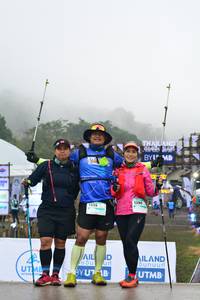 BIB: 1390, 1335
                            <button type="button" onclick="openModal(13373630)" class="btn btn-primary btn-sm float-right btn-popup" data-toggle="modal" data-target=".modal-high-quality">
                        <i class="fas fa-shopping-cart"></i> Add to Cart
                    </button>
                                            <button type="button" onclick="isThisMe(13373630, true)" class="btn btn-success btn-sm float-right btn-popup btn-isme hidden" data-toggle="tooltip" data-placement="bottom" title="นี่คือรูปของคุณใช่ไหม คลิกที่นี่เพื่อเอาเข้าอัลบั้ม">
                        <i class="fas fa-plus"></i> Add to album
                    </button>
                    <button type="button" onclick="isThisMe(13373630, false)" class="btn btn-warning btn-sm float-right btn-popup btn-isnotme hidden">
                        <i class="fas fa-ban"></i> Remove from album
                    </button>