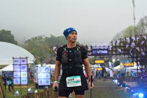 BIB: 000000, 1097
                            <button type="button" onclick="openModal(13373561)" class="btn btn-primary btn-sm float-right btn-popup" data-toggle="modal" data-target=".modal-high-quality">
                        <i class="fas fa-shopping-cart"></i> Add to Cart
                    </button>
                                            <button type="button" onclick="isThisMe(13373561, true)" class="btn btn-success btn-sm float-right btn-popup btn-isme hidden" data-toggle="tooltip" data-placement="bottom" title="นี่คือรูปของคุณใช่ไหม คลิกที่นี่เพื่อเอาเข้าอัลบั้ม">
                        <i class="fas fa-plus"></i> Add to album
                    </button>
                    <button type="button" onclick="isThisMe(13373561, false)" class="btn btn-warning btn-sm float-right btn-popup btn-isnotme hidden">
                        <i class="fas fa-ban"></i> Remove from album
                    </button>