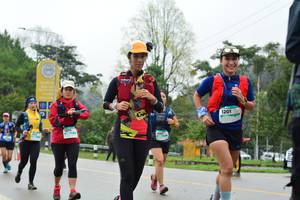 BIB: 1201, , , 
                            <button type="button" onclick="openModal(13373856)" class="btn btn-primary btn-sm float-right btn-popup" data-toggle="modal" data-target=".modal-high-quality">
                        <i class="fas fa-shopping-cart"></i> Add to Cart
                    </button>
                                            <button type="button" onclick="isThisMe(13373856, true)" class="btn btn-success btn-sm float-right btn-popup btn-isme hidden" data-toggle="tooltip" data-placement="bottom" title="นี่คือรูปของคุณใช่ไหม คลิกที่นี่เพื่อเอาเข้าอัลบั้ม">
                        <i class="fas fa-plus"></i> Add to album
                    </button>
                    <button type="button" onclick="isThisMe(13373856, false)" class="btn btn-warning btn-sm float-right btn-popup btn-isnotme hidden">
                        <i class="fas fa-ban"></i> Remove from album
                    </button>