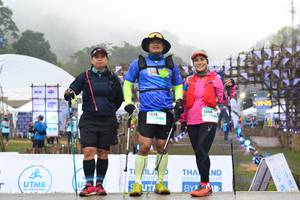 BIB: 1390, 1335
                            <button type="button" onclick="openModal(13373633)" class="btn btn-primary btn-sm float-right btn-popup" data-toggle="modal" data-target=".modal-high-quality">
                        <i class="fas fa-shopping-cart"></i> Add to Cart
                    </button>
                                            <button type="button" onclick="isThisMe(13373633, true)" class="btn btn-success btn-sm float-right btn-popup btn-isme hidden" data-toggle="tooltip" data-placement="bottom" title="นี่คือรูปของคุณใช่ไหม คลิกที่นี่เพื่อเอาเข้าอัลบั้ม">
                        <i class="fas fa-plus"></i> Add to album
                    </button>
                    <button type="button" onclick="isThisMe(13373633, false)" class="btn btn-warning btn-sm float-right btn-popup btn-isnotme hidden">
                        <i class="fas fa-ban"></i> Remove from album
                    </button>