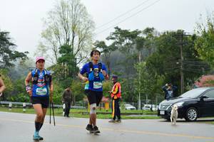 BIB: 1004, 034
                            <button type="button" onclick="openModal(13373859)" class="btn btn-primary btn-sm float-right btn-popup" data-toggle="modal" data-target=".modal-high-quality">
                        <i class="fas fa-shopping-cart"></i> Add to Cart
                    </button>
                                            <button type="button" onclick="isThisMe(13373859, true)" class="btn btn-success btn-sm float-right btn-popup btn-isme hidden" data-toggle="tooltip" data-placement="bottom" title="นี่คือรูปของคุณใช่ไหม คลิกที่นี่เพื่อเอาเข้าอัลบั้ม">
                        <i class="fas fa-plus"></i> Add to album
                    </button>
                    <button type="button" onclick="isThisMe(13373859, false)" class="btn btn-warning btn-sm float-right btn-popup btn-isnotme hidden">
                        <i class="fas fa-ban"></i> Remove from album
                    </button>